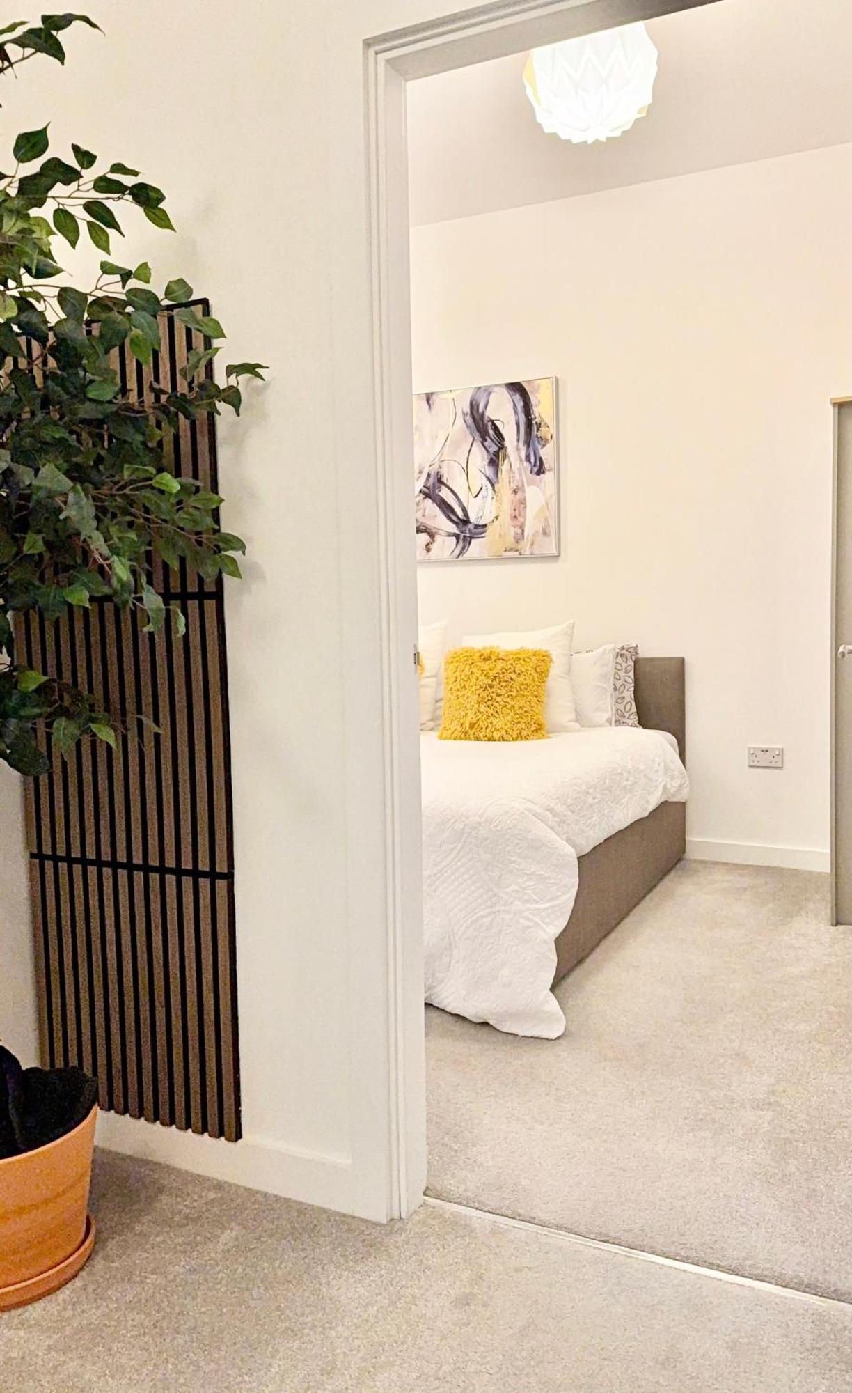 The Parkes A Stylish 3Br House, 5 Mins From Central Birmingham Close To The Edgbaston Stadium, The Hippodrome, Uob, Aston And Bcu, China Town, Kings Heath Bhx Airport And Much More Екстер'єр фото